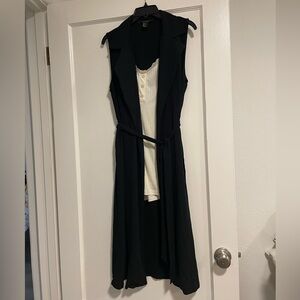 Sleeveless duster suit blazer style